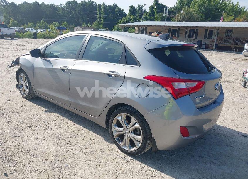 Photo 3 of 2013 Hyundai Elantra GT (VIN KMHD35LE2DU052124)