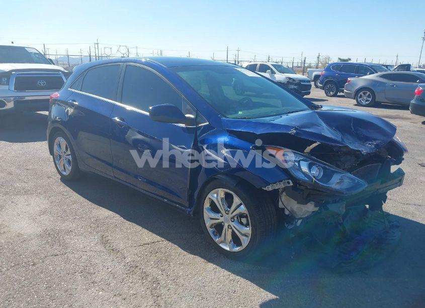 2013 Hyundai Elantra GT (VIN KMHD35LE2DU072048) main photo