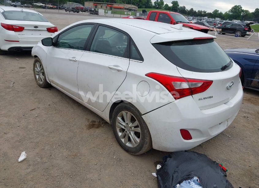 Photo 3 of 2013 Hyundai Elantra GT (VIN KMHD35LE2DU151784)
