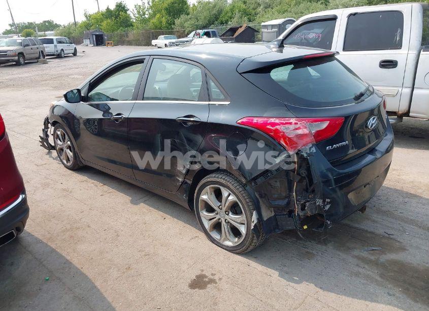 Photo 3 of 2013 Hyundai Elantra GT (VIN KMHD35LE6DU041515)