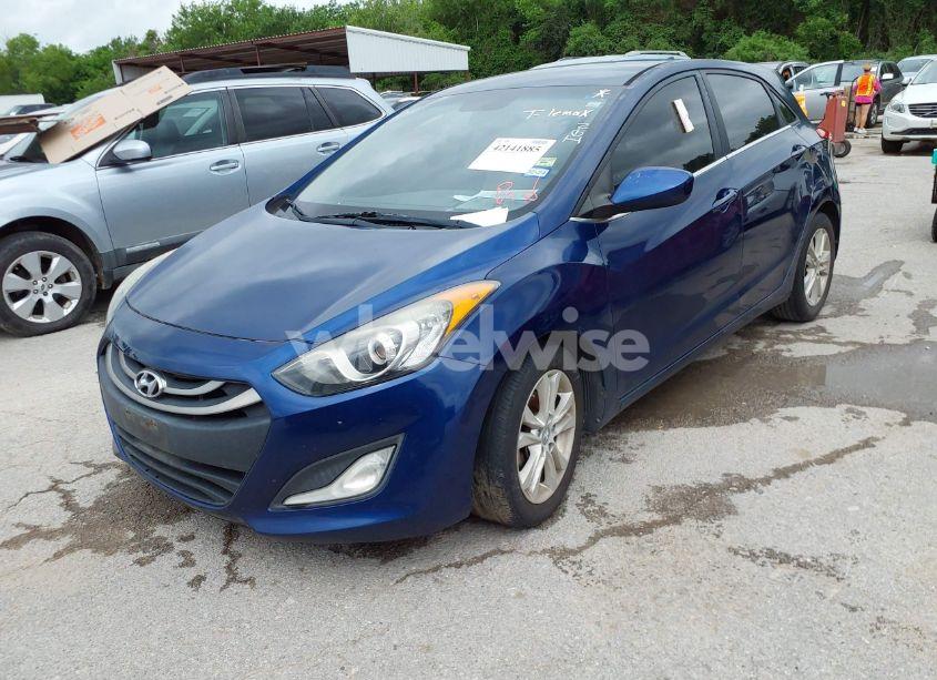 Photo 2 of 2013 Hyundai Elantra GT (VIN KMHD35LE7DU062907)