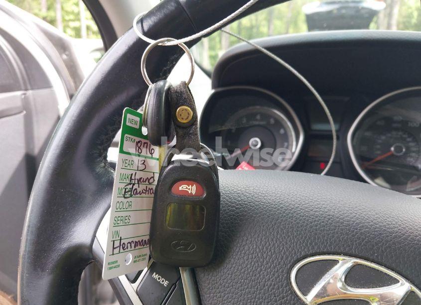 Photo 11 of 2013 Hyundai Elantra GT (VIN KMHD35LE8DU033609)