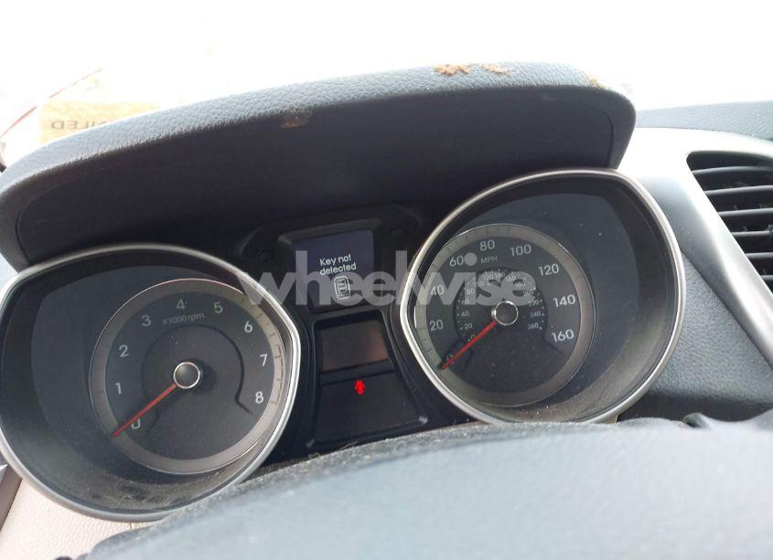 Photo 7 of 2013 Hyundai Elantra GT (VIN KMHD35LE8DU093521)