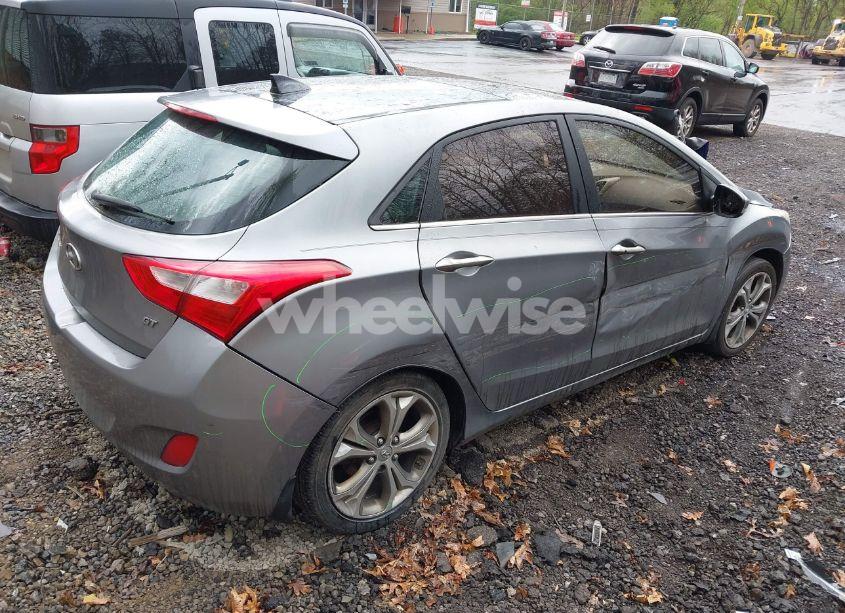 Photo 4 of 2013 Hyundai Elantra GT (VIN KMHD35LE9DU037572)