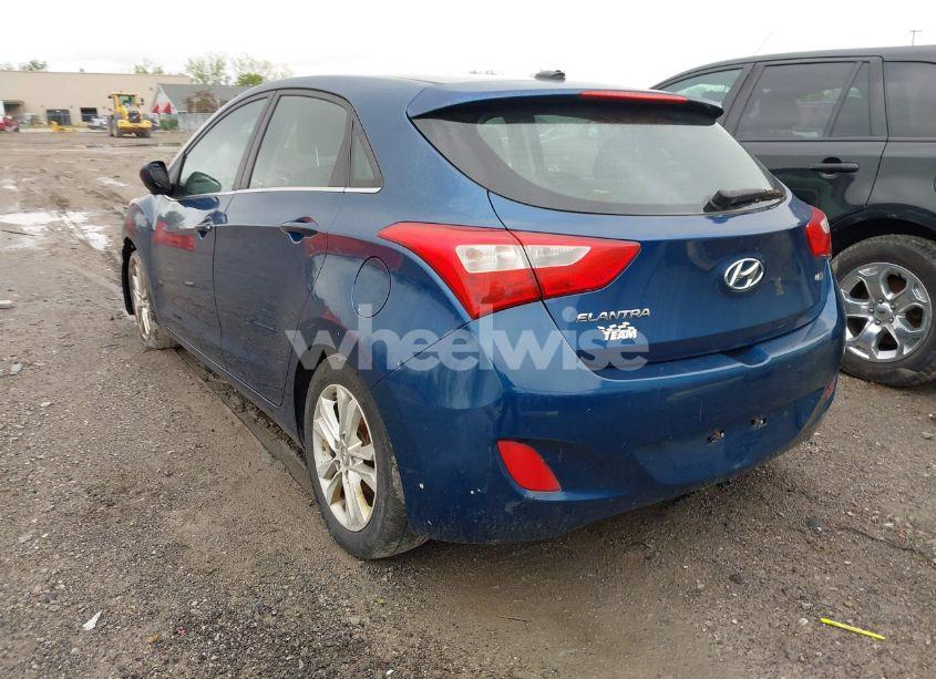 Photo 3 of 2014 Hyundai Elantra GT (VIN KMHD35LH0EU178123)