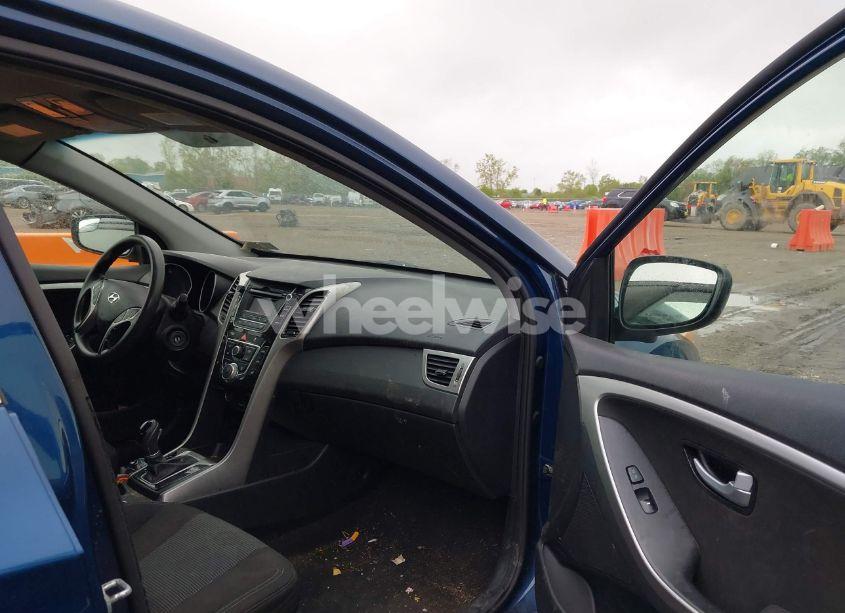 Photo 5 of 2014 Hyundai Elantra GT (VIN KMHD35LH0EU178123)