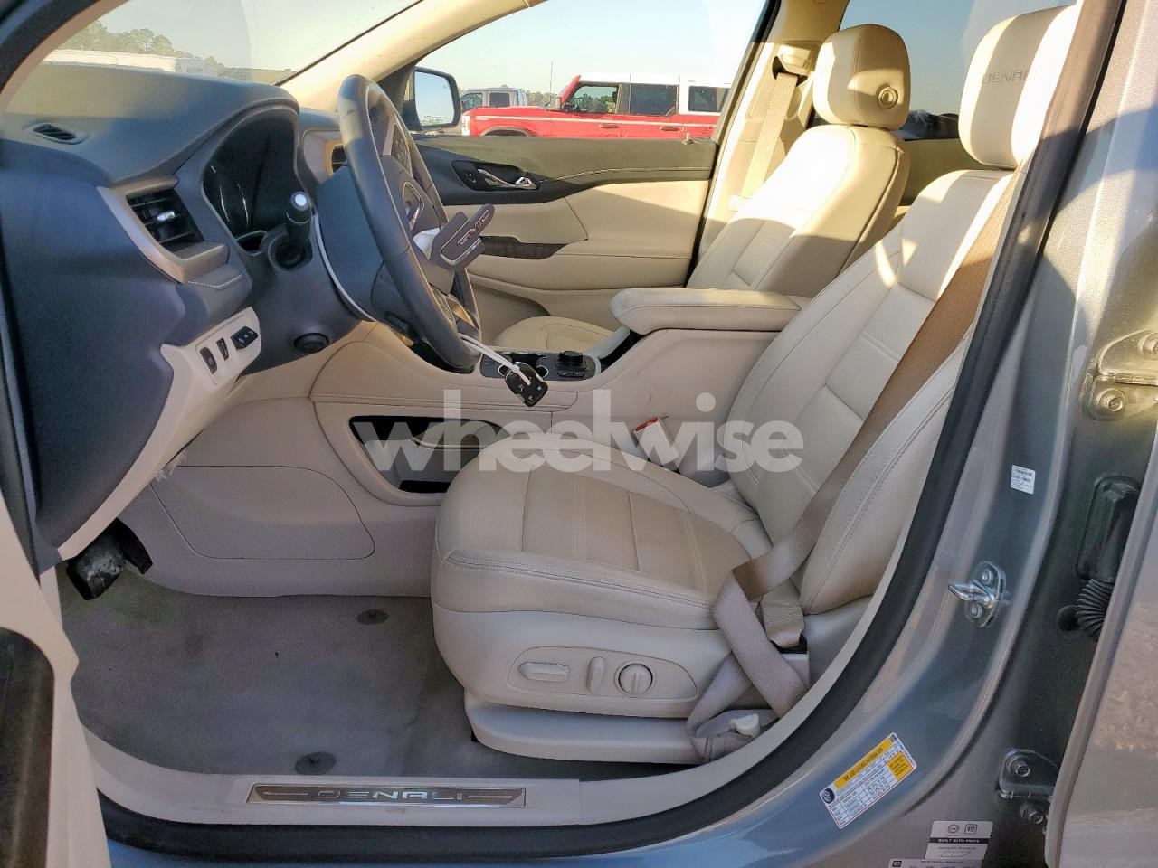 Photo 7 of 2023 GMC ACADIA DENALI (VIN KMHD35LH0EU207586)