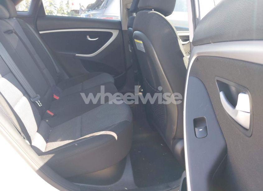 Photo 8 of 2016 Hyundai Elantra GT (VIN KMHD35LH0GU264387)