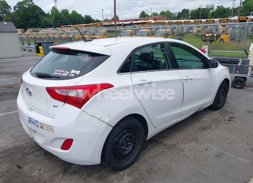 Photo 4 of 2016 Hyundai Elantra GT (VIN KMHD35LH0GU285904)