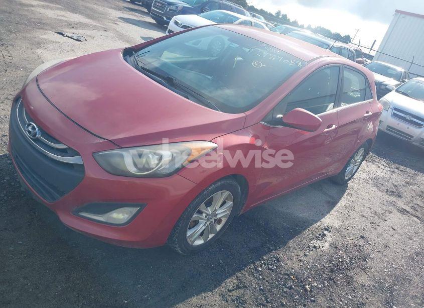 Photo 2 of 2014 Hyundai Elantra GT (VIN KMHD35LH2EU229492)