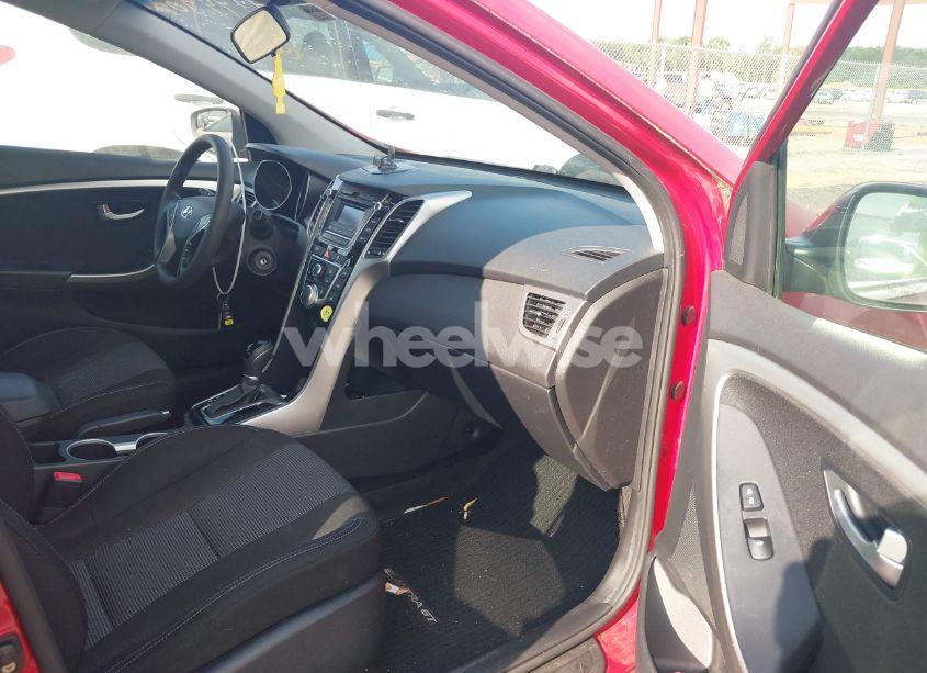 Photo 5 of 2014 Hyundai Elantra GT (VIN KMHD35LH2EU229492)