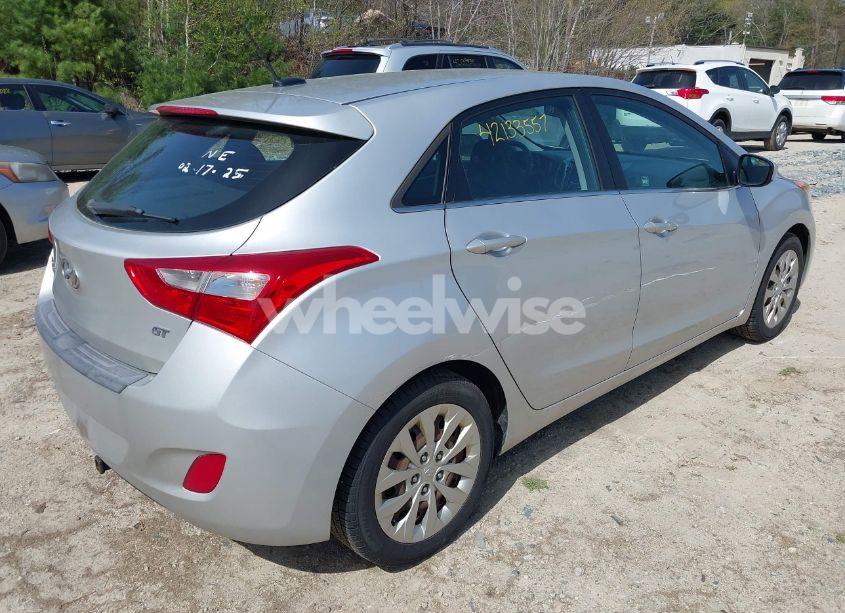 Photo 4 of 2016 Hyundai Elantra GT (VIN KMHD35LH2GU317106)