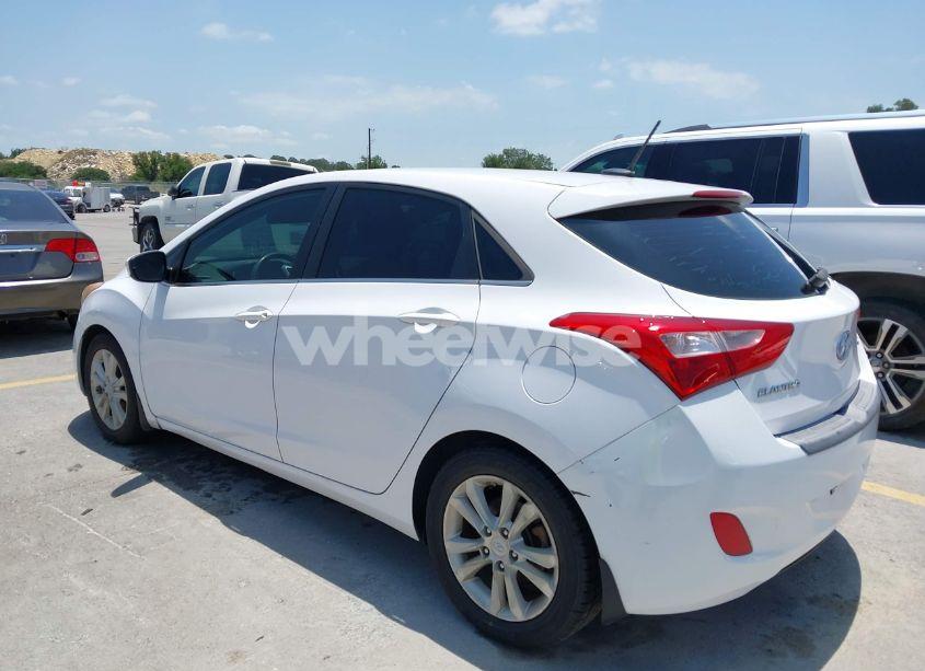 Photo 3 of 2014 Hyundai Elantra GT (VIN KMHD35LH3EU224558)