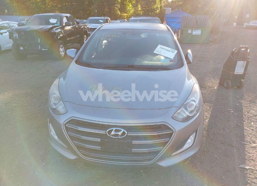 Photo 6 of 2016 Hyundai Elantra GT (VIN KMHD35LH3GU275657)