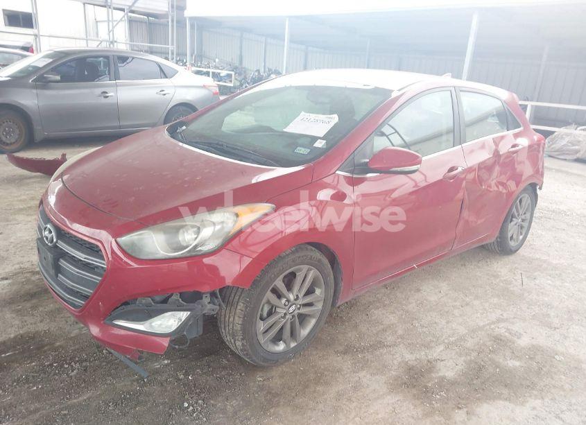 Photo 2 of 2016 Hyundai Elantra GT (VIN KMHD35LH3GU292250)