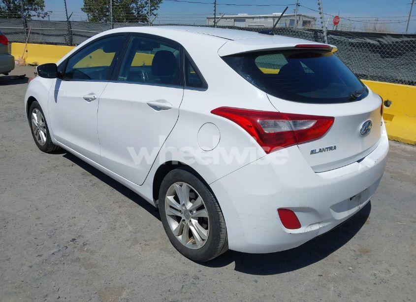 Photo 3 of 2014 Hyundai Elantra GT (VIN KMHD35LH4EU211611)
