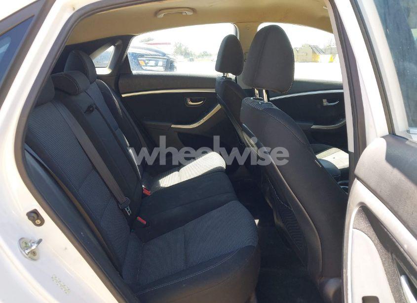 Photo 8 of 2014 Hyundai Elantra GT (VIN KMHD35LH4EU211611)