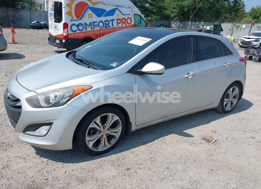 Photo 2 of 2014 Hyundai Elantra GT (VIN KMHD35LH4EU219630)