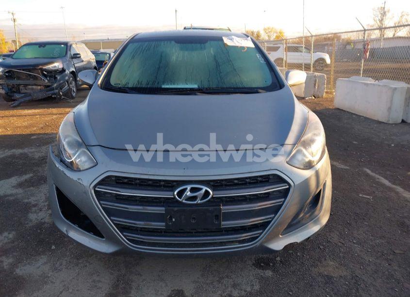 Photo 12 of 2016 Hyundai Elantra GT (VIN KMHD35LH4GU277725)