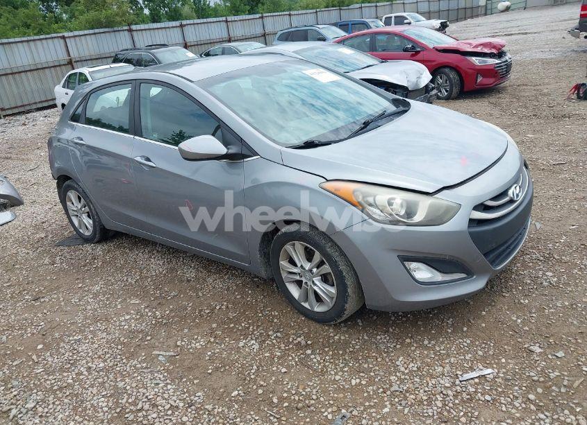 2014 Hyundai Elantra GT (VIN KMHD35LH5EU187545) main photo