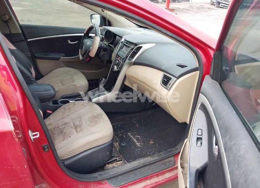 Photo 5 of 2014 Hyundai Elantra GT (VIN KMHD35LH7EU211831)