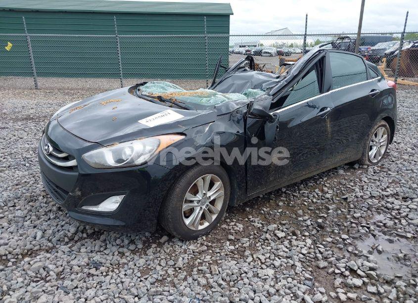 Photo 2 of 2014 Hyundai Elantra GT (VIN KMHD35LH7EU215393)