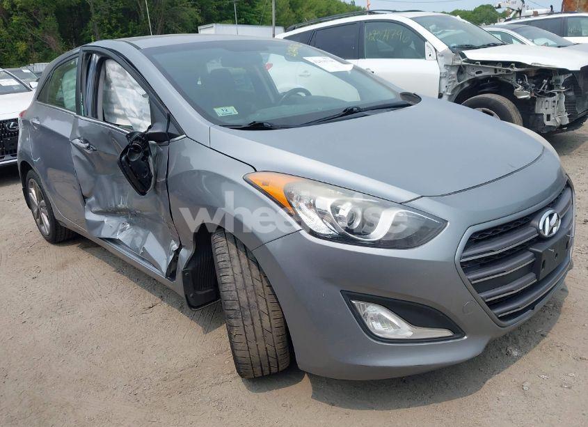 2016 Hyundai Elantra GT (VIN KMHD35LH7GU259770) main photo