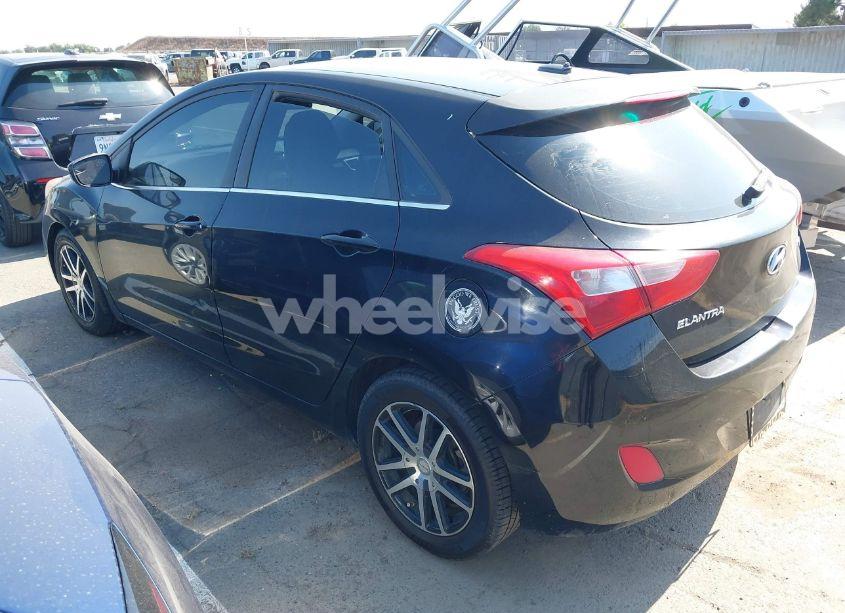 Photo 3 of 2016 Hyundai Elantra GT (VIN KMHD35LH7GU305856)