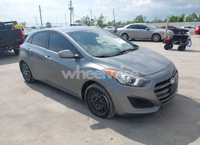 2016 Hyundai Elantra GT (VIN KMHD35LH7GU314363) main photo