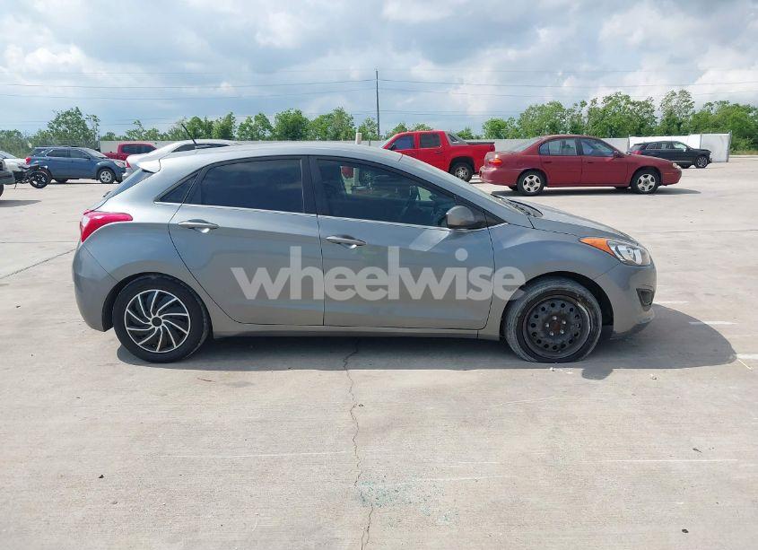 Photo 12 of 2016 Hyundai Elantra GT (VIN KMHD35LH7GU314363)