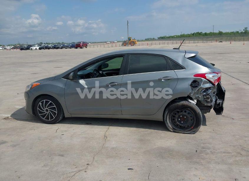 Photo 13 of 2016 Hyundai Elantra GT (VIN KMHD35LH7GU314363)