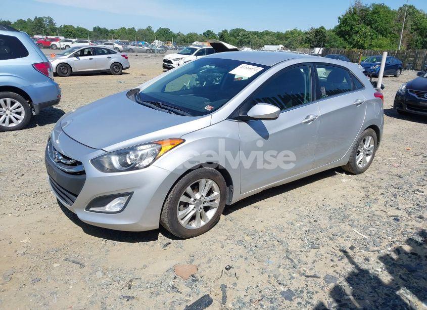 Photo 2 of 2014 Hyundai Elantra GT (VIN KMHD35LH8EU225740)