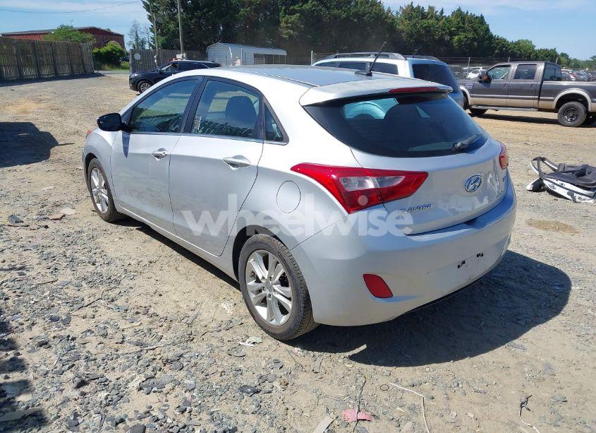 Photo 3 of 2014 Hyundai Elantra GT (VIN KMHD35LH8EU225740)