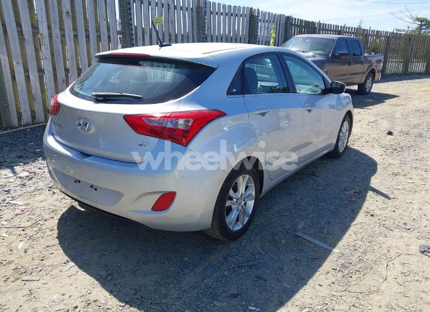 Photo 4 of 2014 Hyundai Elantra GT (VIN KMHD35LH8EU225740)