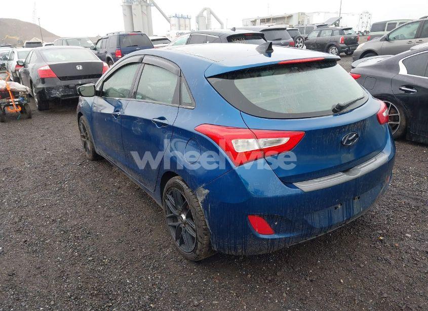 Photo 3 of 2014 Hyundai Elantra GT (VIN KMHD35LH9EU200703)