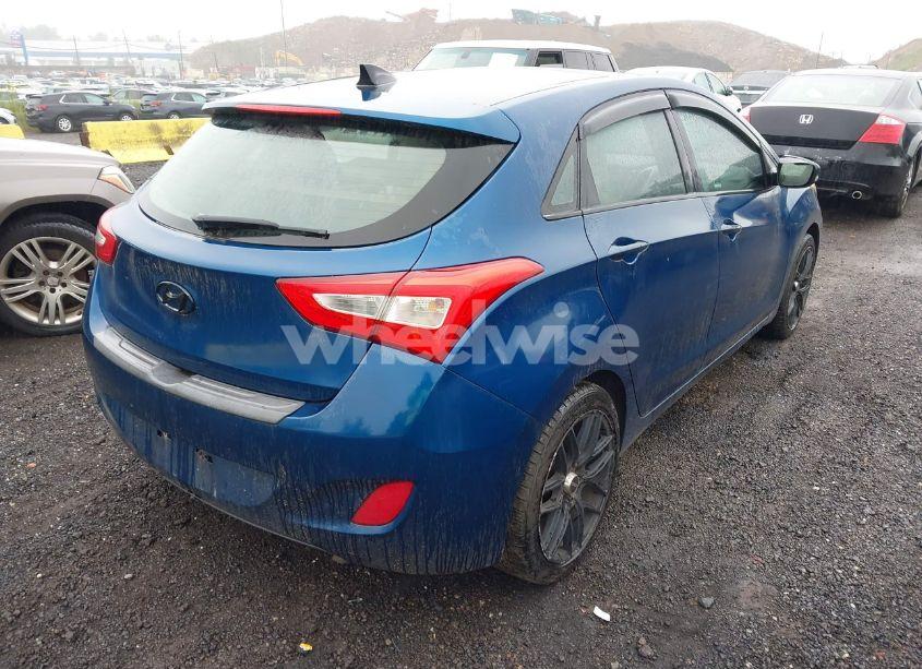 Photo 4 of 2014 Hyundai Elantra GT (VIN KMHD35LH9EU200703)