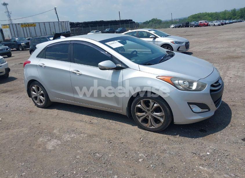 2014 Hyundai Elantra GT (VIN KMHD35LH9EU203486) main photo