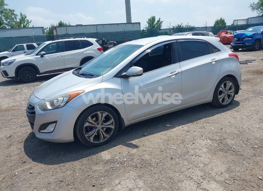 Photo 2 of 2014 Hyundai Elantra GT (VIN KMHD35LH9EU203486)