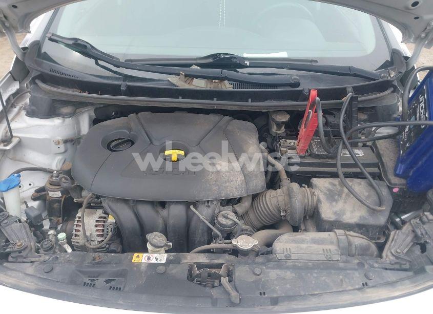 Photo 10 of 2016 Hyundai Elantra GT (VIN KMHD35LH9GU319385)