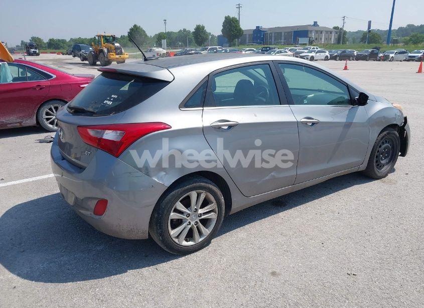 Photo 4 of 2014 Hyundai Elantra GT (VIN KMHD35LHXEU158865)