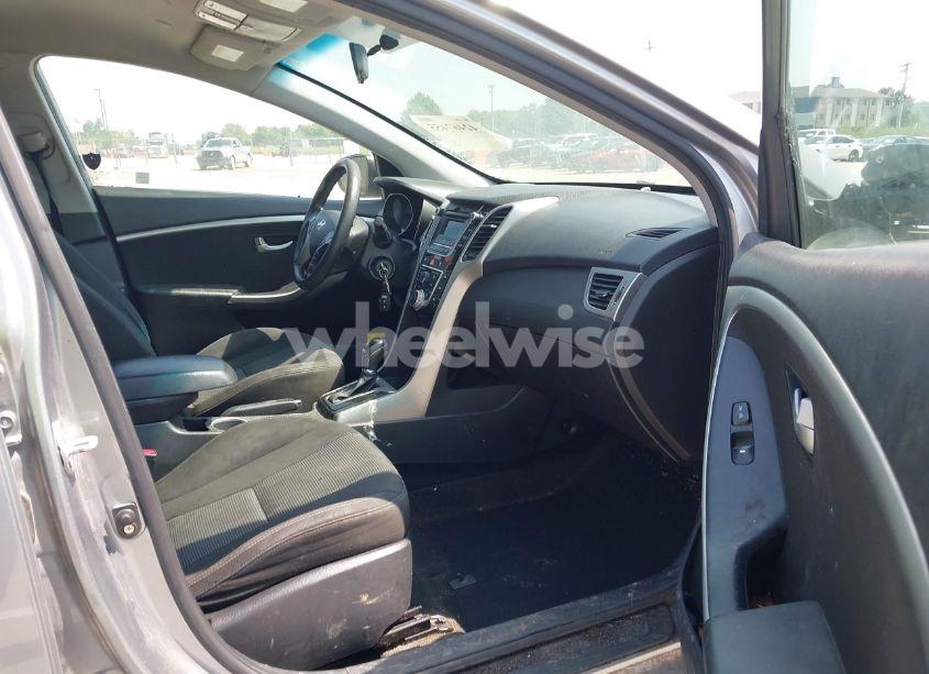 Photo 5 of 2014 Hyundai Elantra GT (VIN KMHD35LHXEU158865)