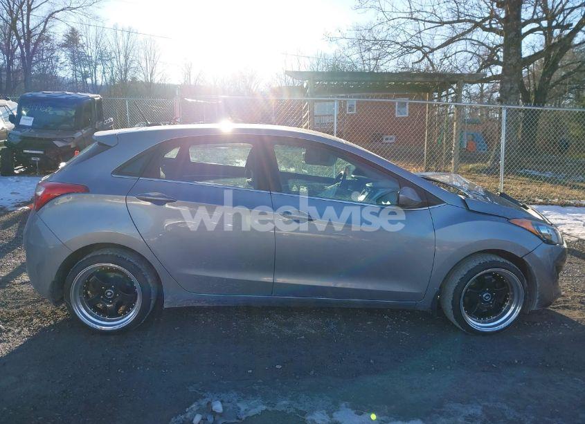 Photo 14 of 2016 Hyundai Elantra GT (VIN KMHD35LHXGU272528)