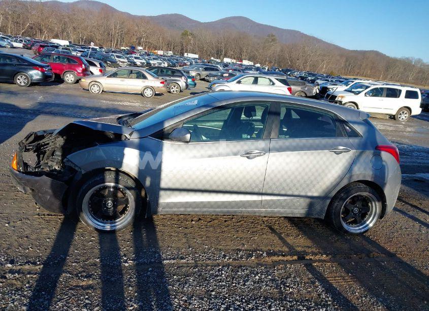 Photo 15 of 2016 Hyundai Elantra GT (VIN KMHD35LHXGU272528)