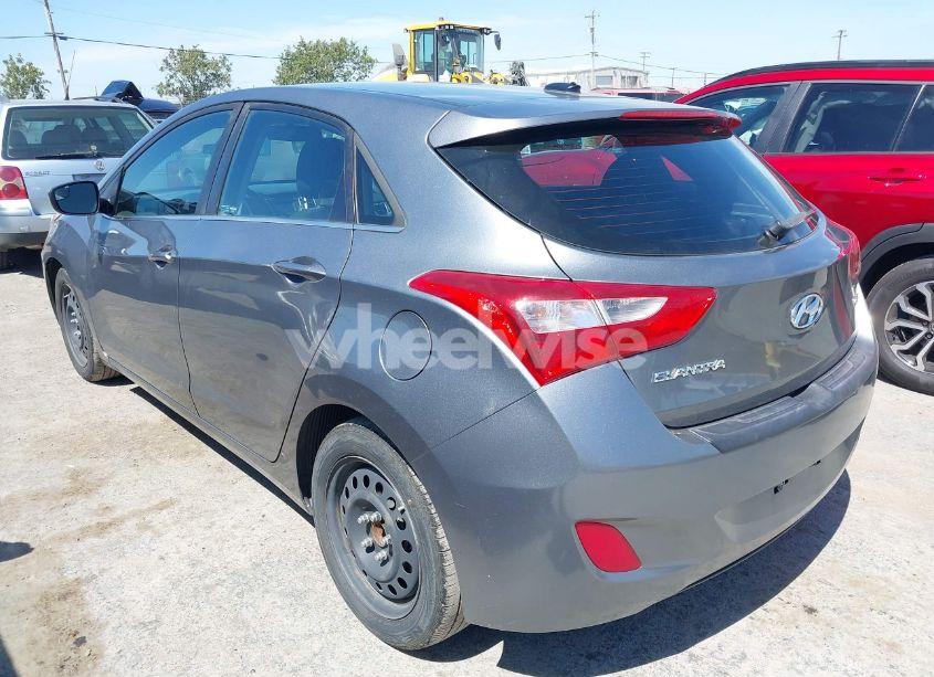 Photo 3 of 2016 Hyundai Elantra GT (VIN KMHD35LHXGU341623)