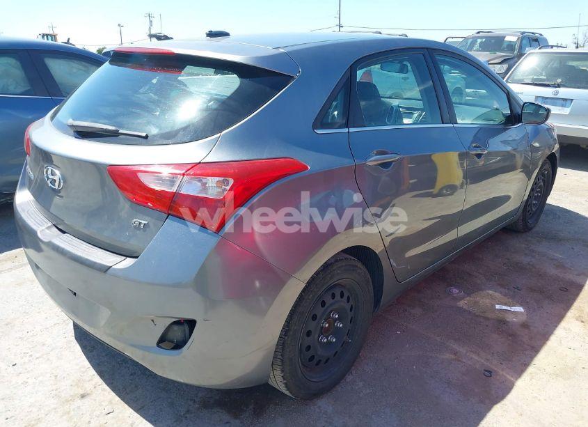 Photo 4 of 2016 Hyundai Elantra GT (VIN KMHD35LHXGU341623)