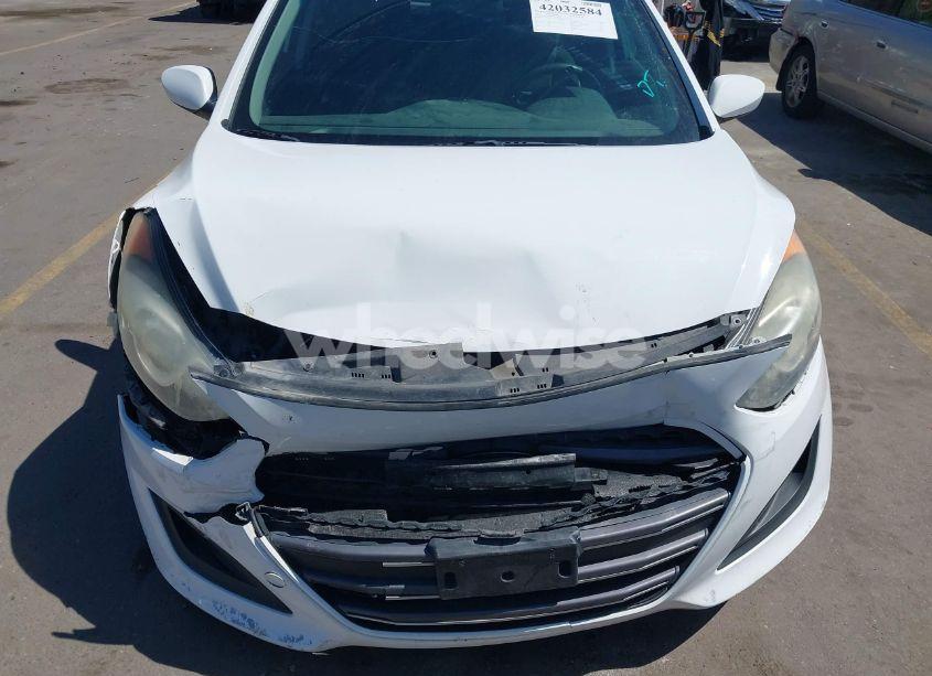 Photo 12 of 2017 Hyundai Elantra GT (VIN KMHD35LHXHU379550)