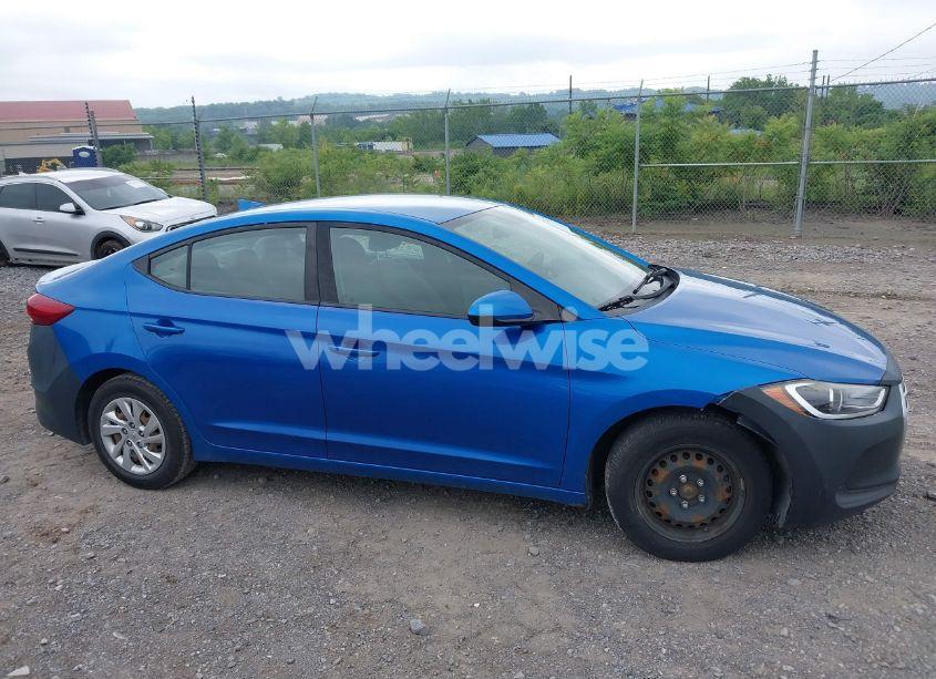 Photo 13 of 2017 Hyundai Elantra SE (VIN KMHD74LF0HU071915)