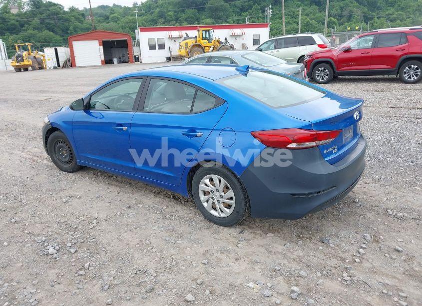 Photo 3 of 2017 Hyundai Elantra SE (VIN KMHD74LF0HU071915)