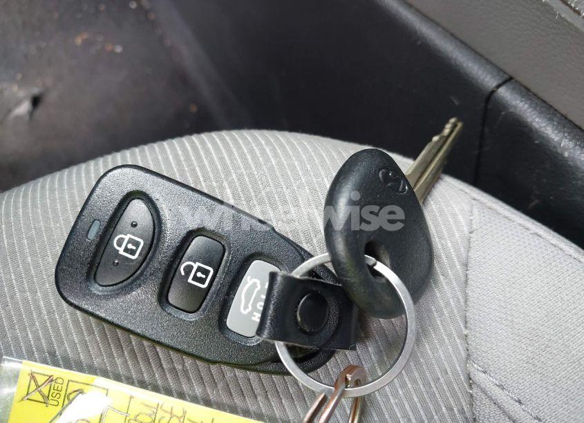 Photo 11 of 2017 Hyundai Elantra SE (VIN KMHD74LF0HU075074)