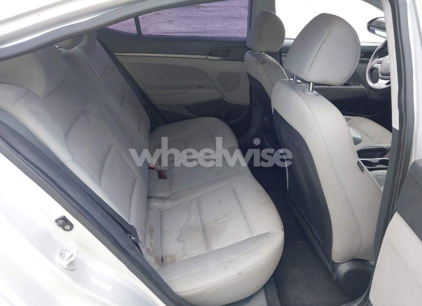 Photo 8 of 2017 Hyundai Elantra SE (VIN KMHD74LF0HU075074)